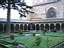 0081 Estella - iglesia San Pedro - cloitre.jpg